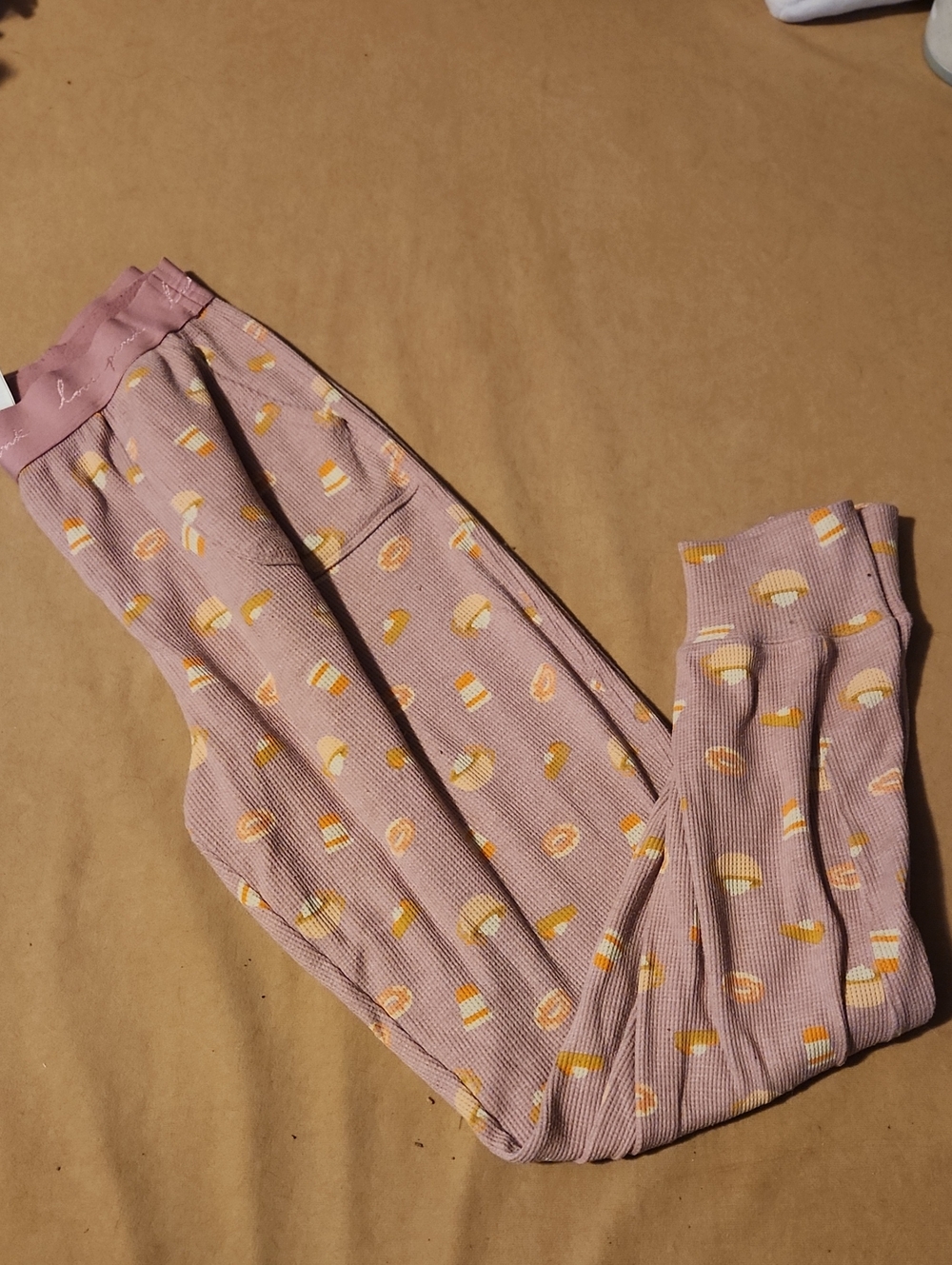 PINK Victoria's Secret Mauve Pink Candy Print Ribbed Pajama Pants